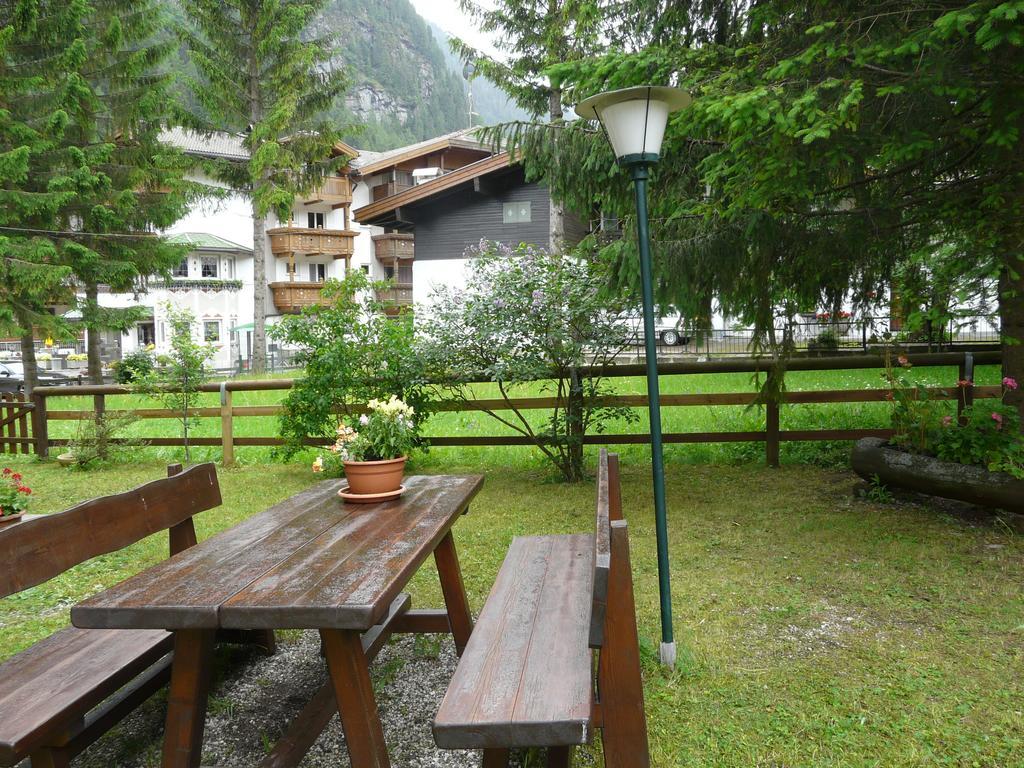 Appartamento Niki Campitello Campitello di Fassa Esterno foto